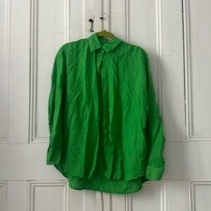 Green shirt